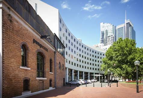 Exterior
 - Novotel Sydney Darling Square