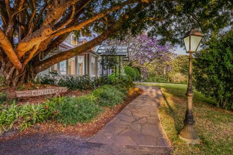 Entrance
 - Spicers Clovelly Estate