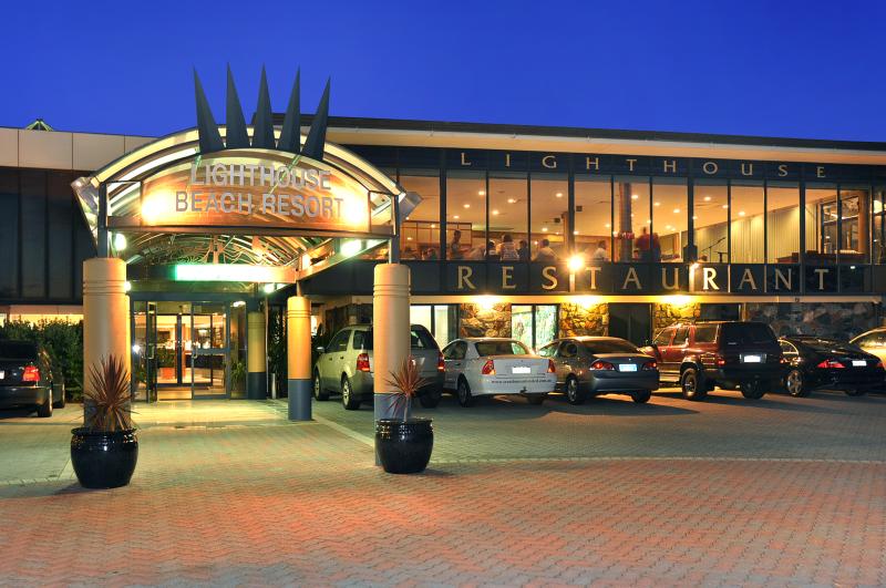 Front Entrance - Mantra Bunbury Lighthouse