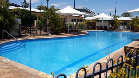 Pool - Nesuto Geraldton Apartment Hotel