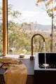 BATH TUB VIEWS - Hunter Huon Valley